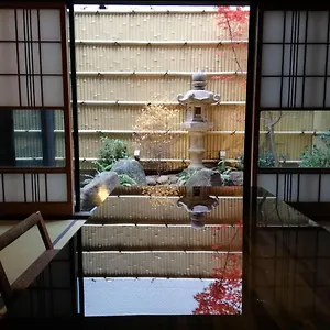 別荘 今昔荘 大阪城南 鶴橋の宿, 大阪市